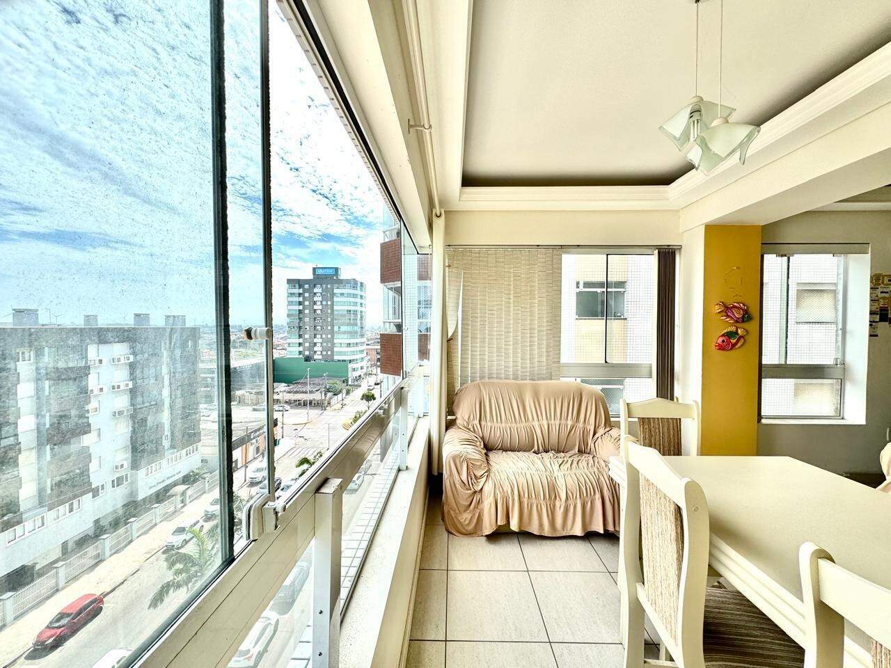 Apartamento à venda no Navegantes: 