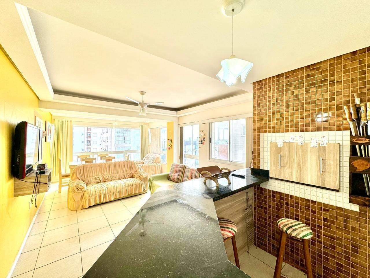 Apartamento à venda no Navegantes: 