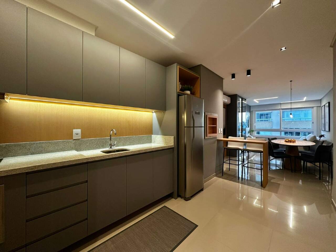 Apartamento à venda no Zona Nova: 