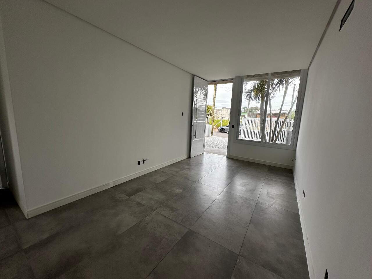 Casa à venda no Araça: 