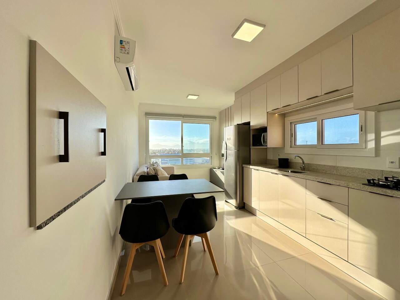 Apartamento à venda no Zona Nova: 