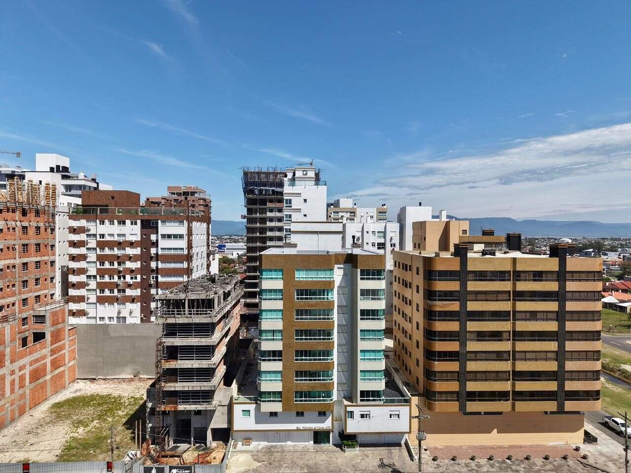 Apartamento à venda no Zona Nova: 