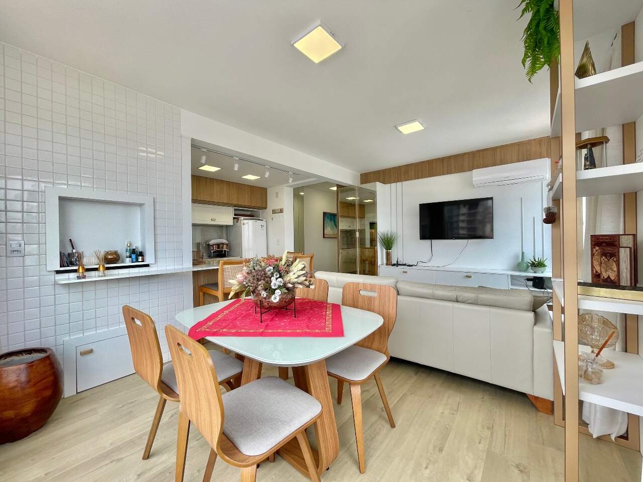 Apartamento à venda no Zona Nova: 