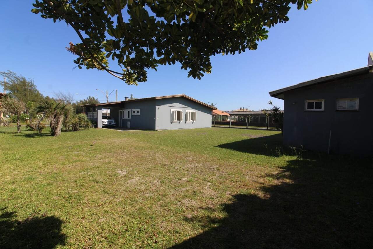 Casa à venda no Centro: 