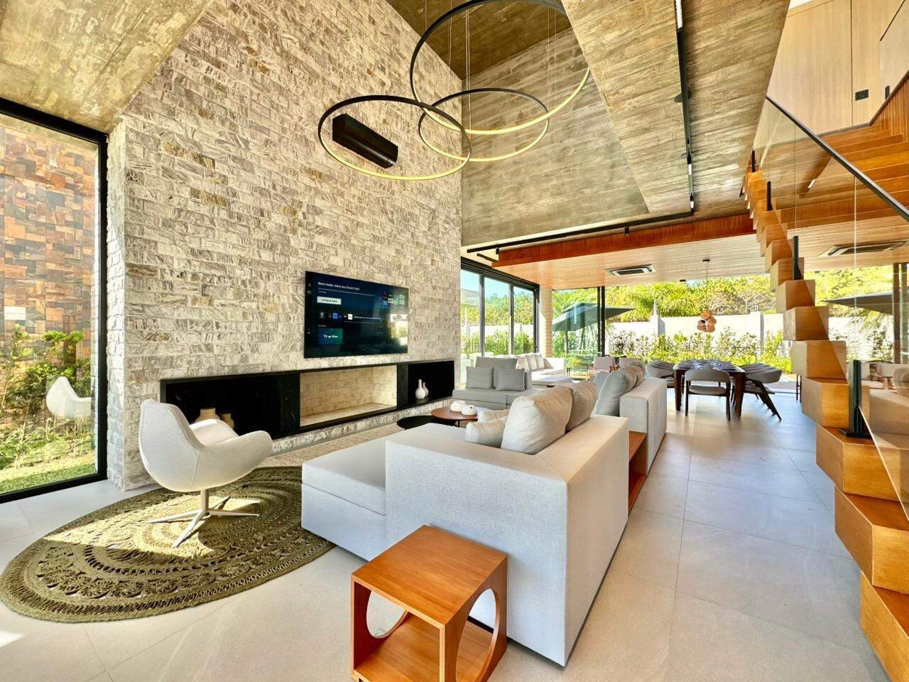 Casa em Condomínio à venda no Costa Serena: 