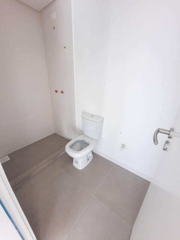 Apartamento à venda no Navegantes: 