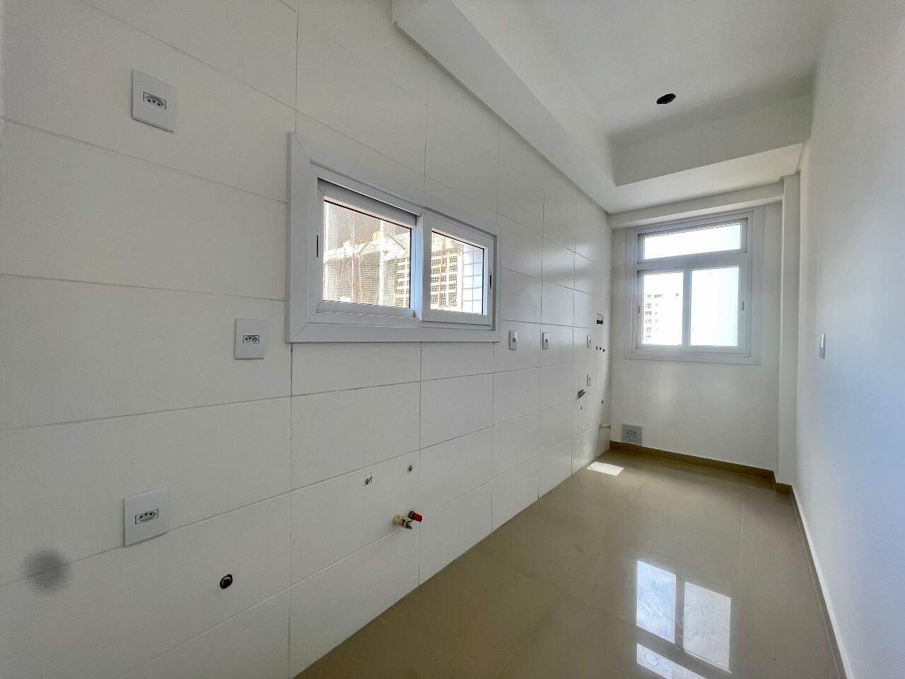 Apartamento à venda no Zona Nova: 