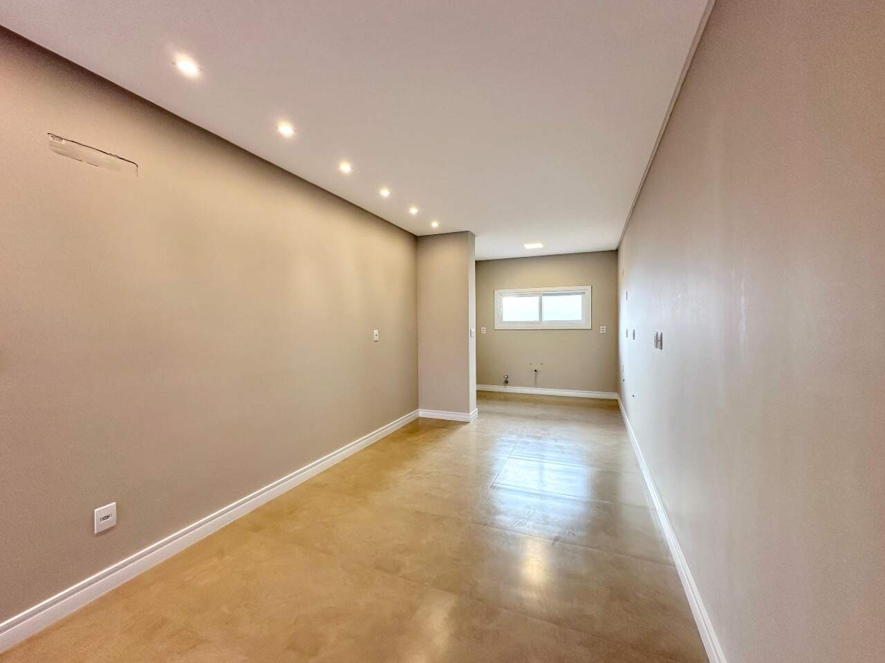 Casa à venda no Zona Nova: 