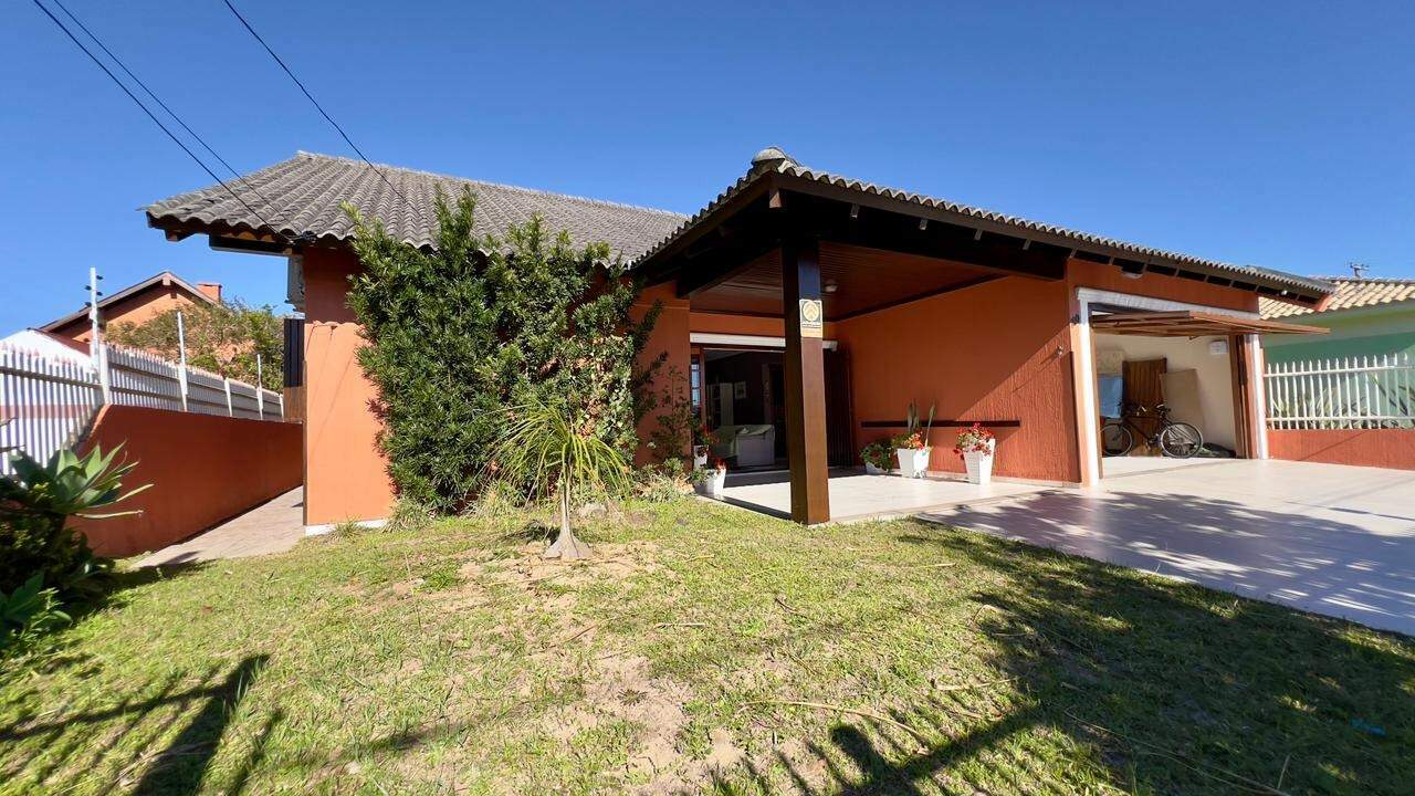 Casa à venda no Zona Nova: 