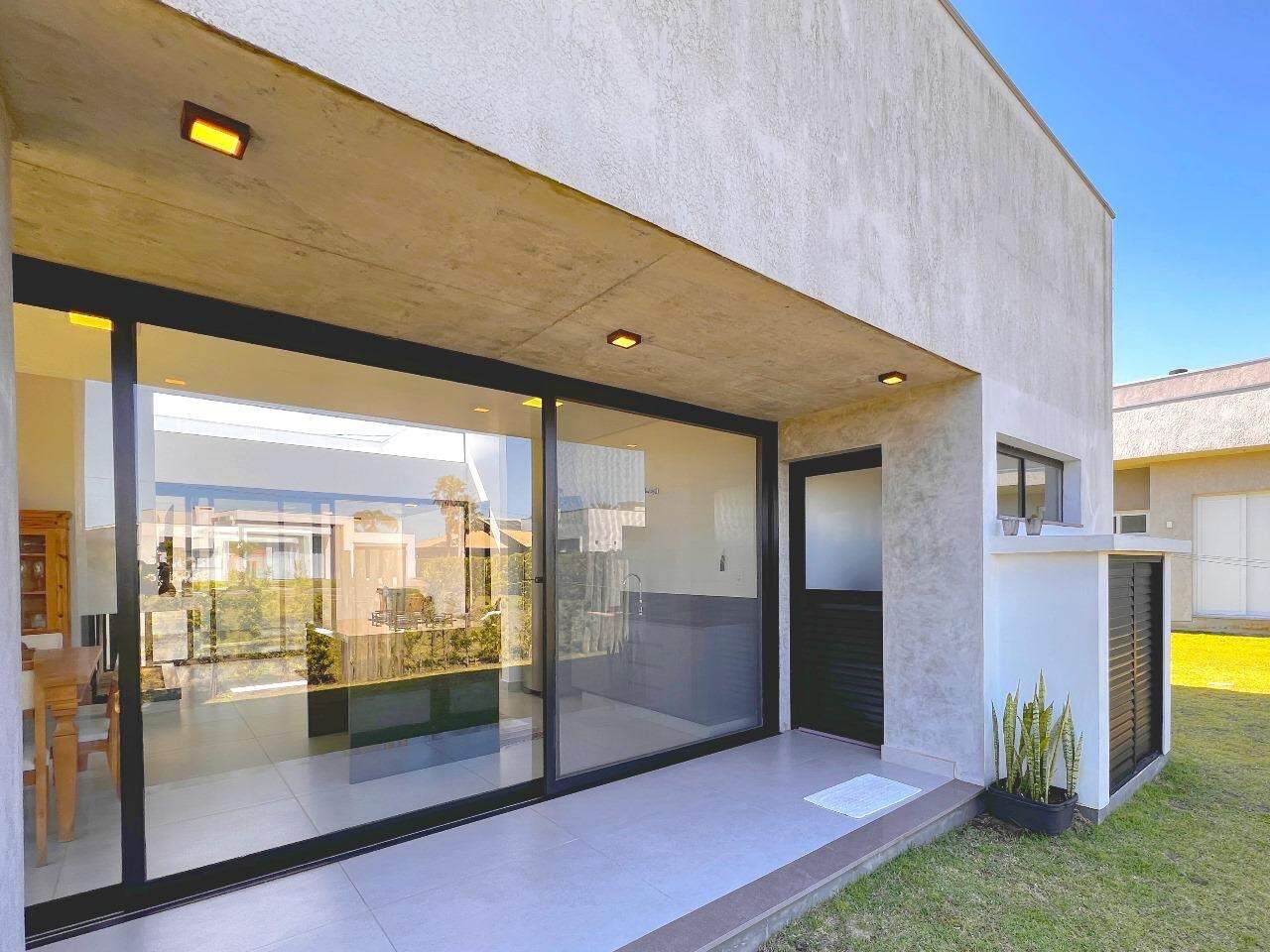 Casa em Condomínio à venda no Condomínio Lagoa do Passo: 