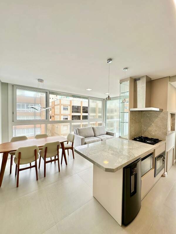 Apartamento à venda no Zona Nova: 