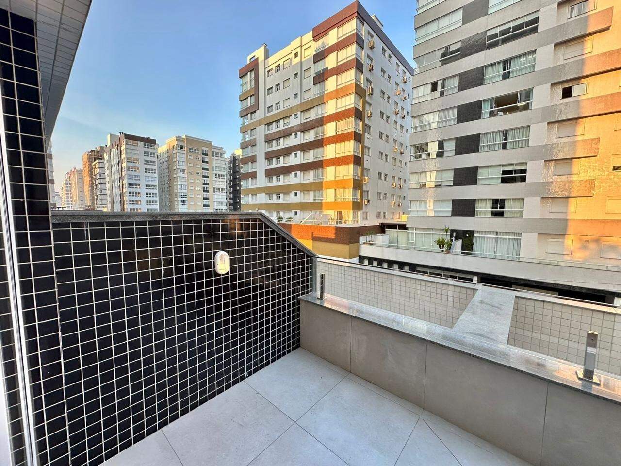 Apartamento à venda no Navegantes: 