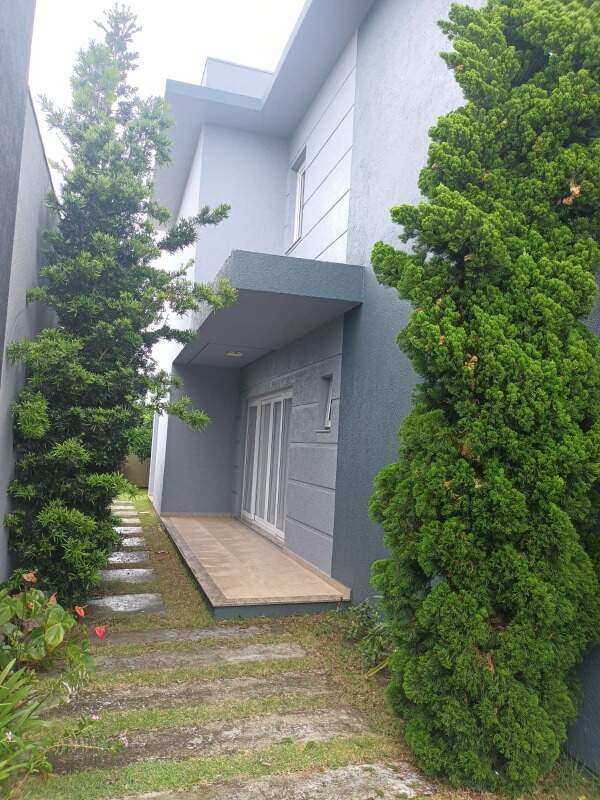 Casa em Condomínio à venda no Noiva do Mar: 