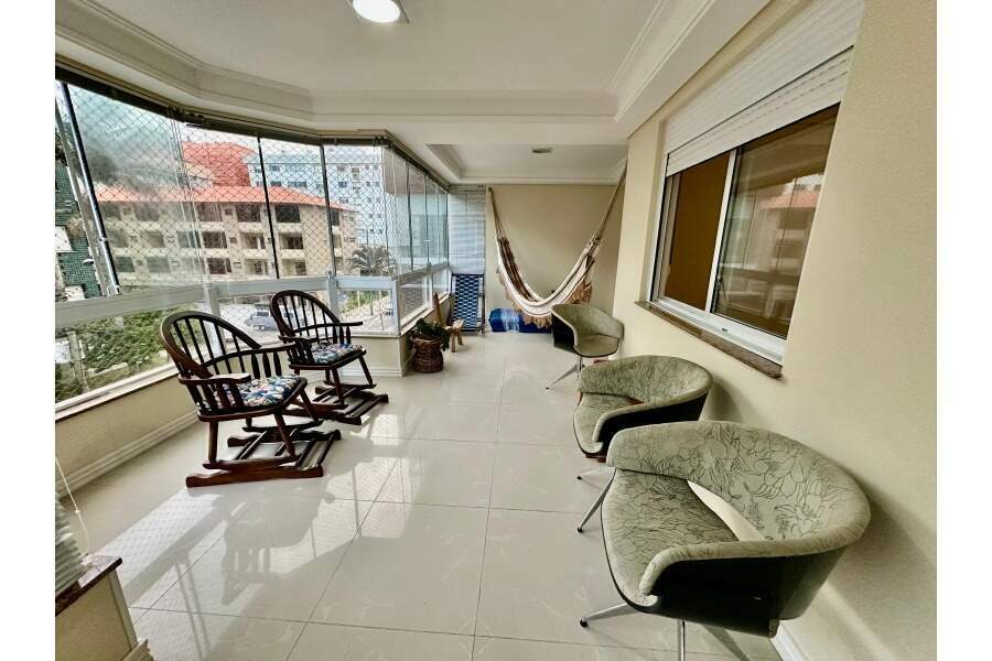 Apartamento à venda no Zona Nova: 
