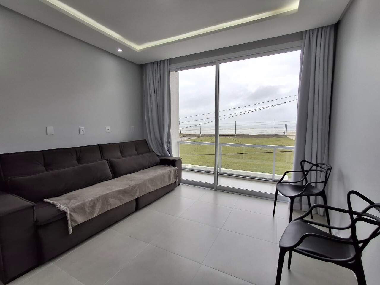 Casa à venda no Araça: 