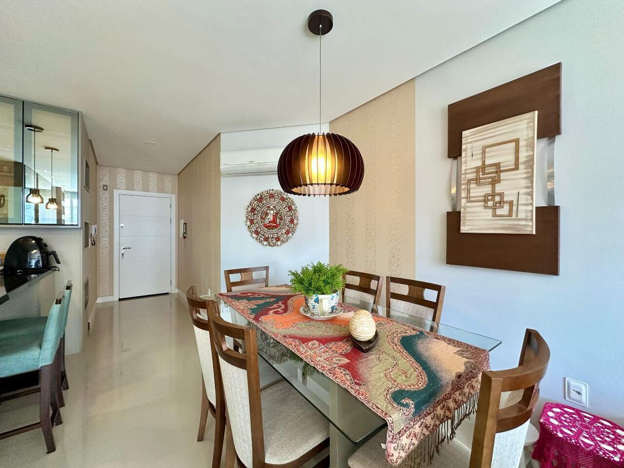 Apartamento à venda no Zona Nova: 