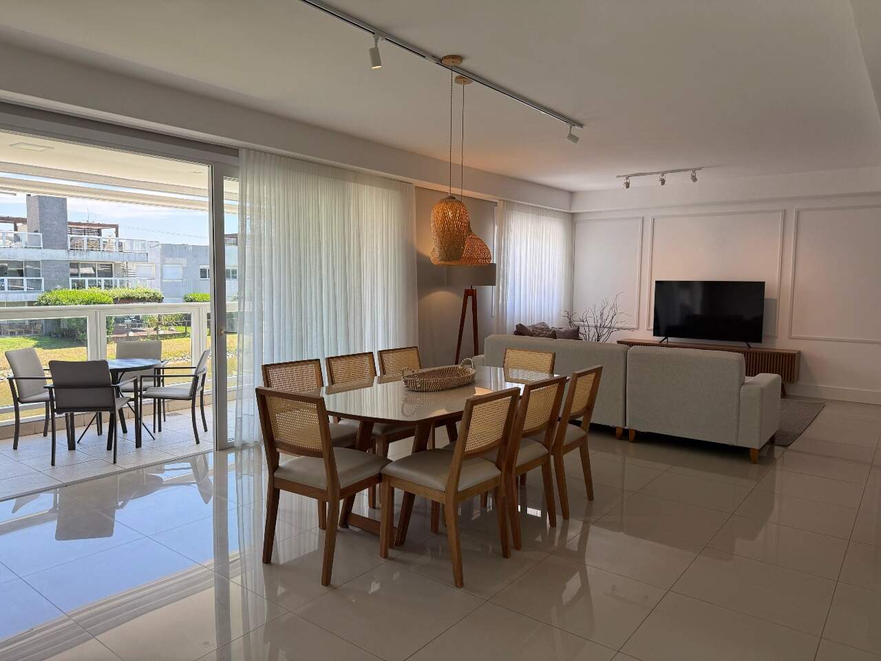 Casa em Condomínio à venda no Atlantida: 