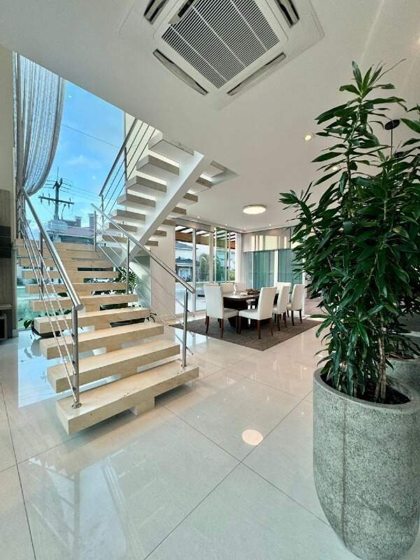 Casa em Condomínio à venda no Condado de Capão : 