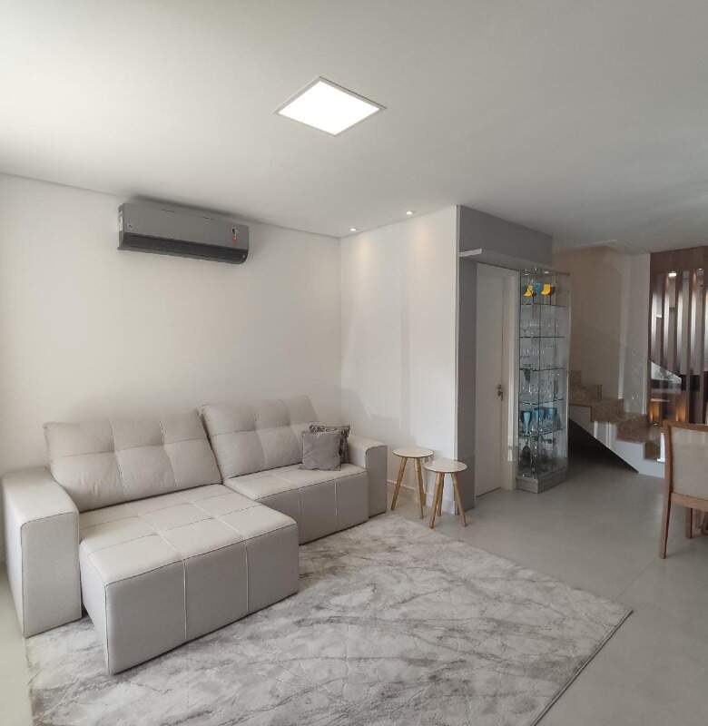 Casa em Condomínio à venda no Condomínio Murano: 