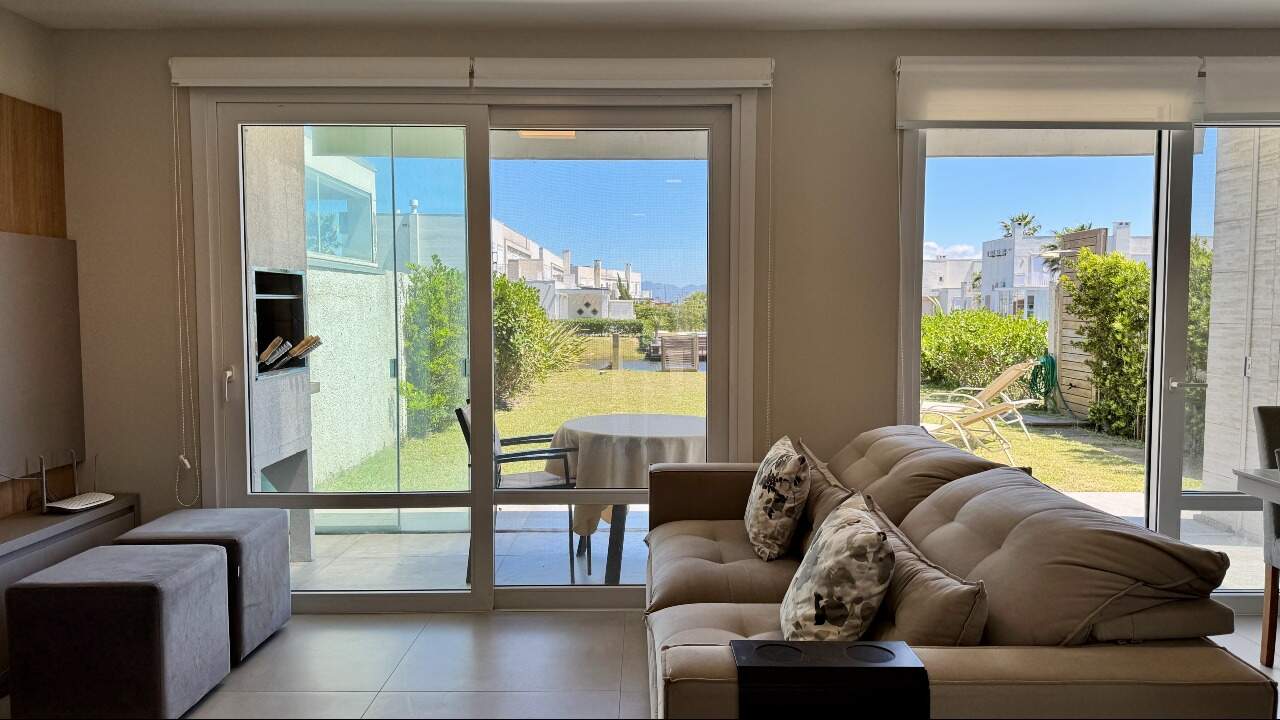 Sobrado à venda no Condominío Pateo Marbella: 