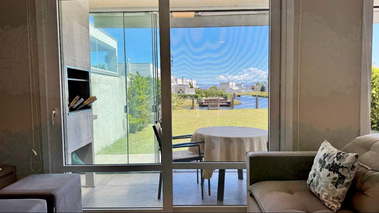 Sobrado à venda no Condominío Pateo Marbella: 