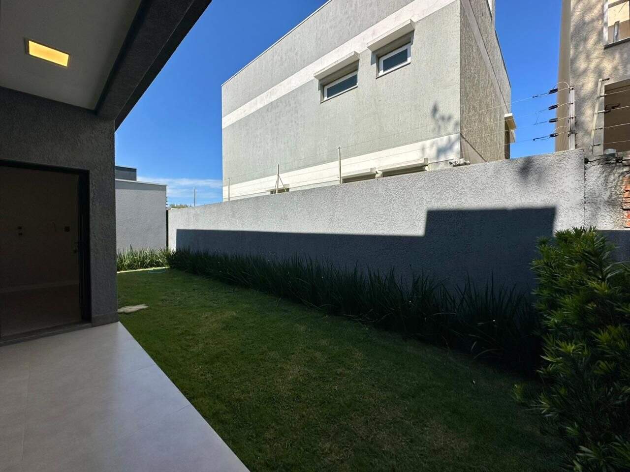 Casa à venda no Rainha do Mar: 
