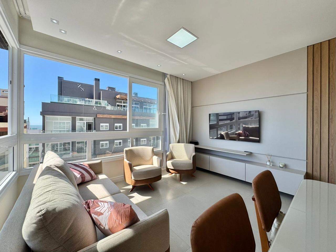 Apartamento à venda no Zona Nova: 