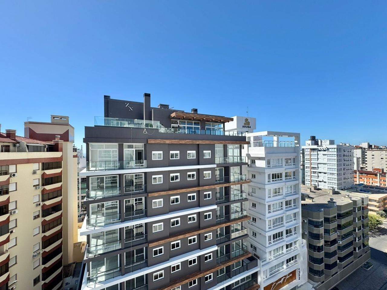 Apartamento à venda no Zona Nova: 
