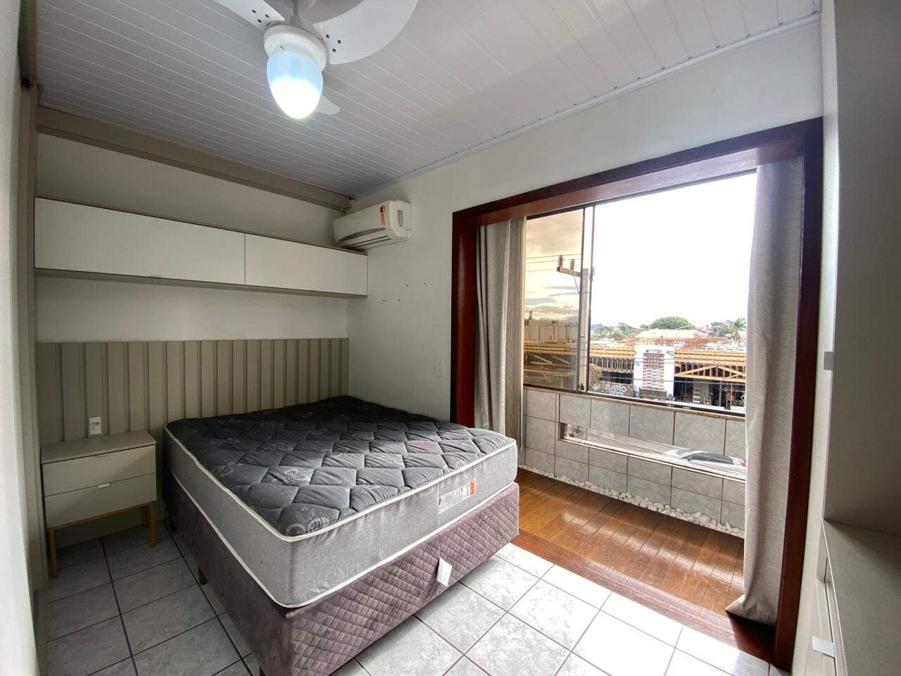 Apartamento à venda no Navegantes: 
