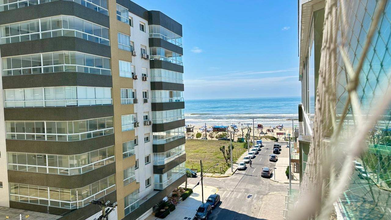 Apartamento à venda no Zona Nova: 