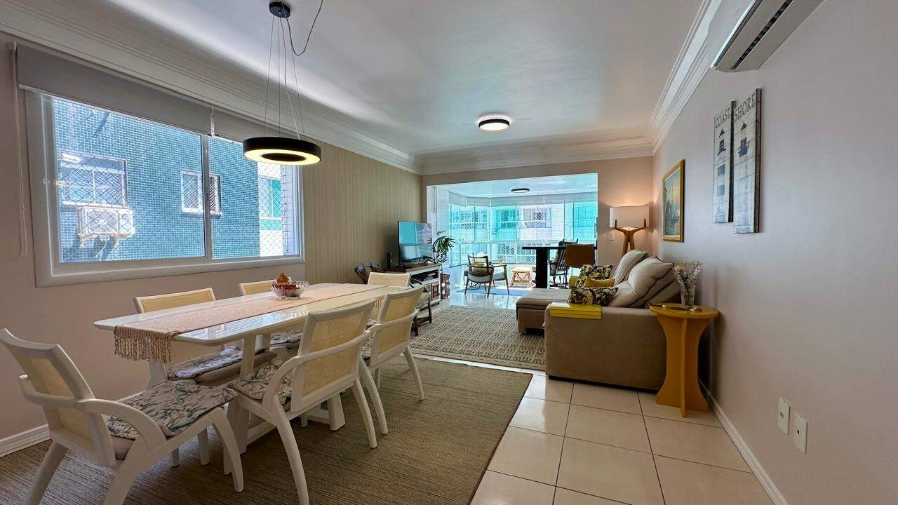 Apartamento à venda no Zona Nova: 