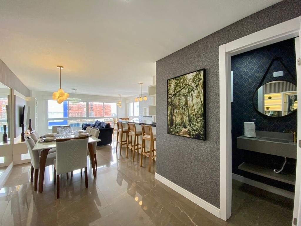 Apartamento à venda no Navegantes: 