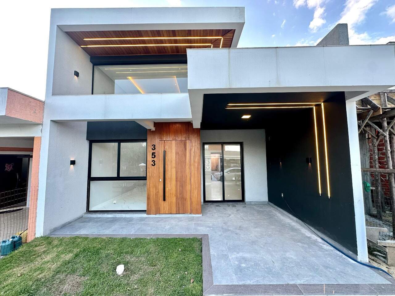 Casa à venda no Praia Zona Norte: 
