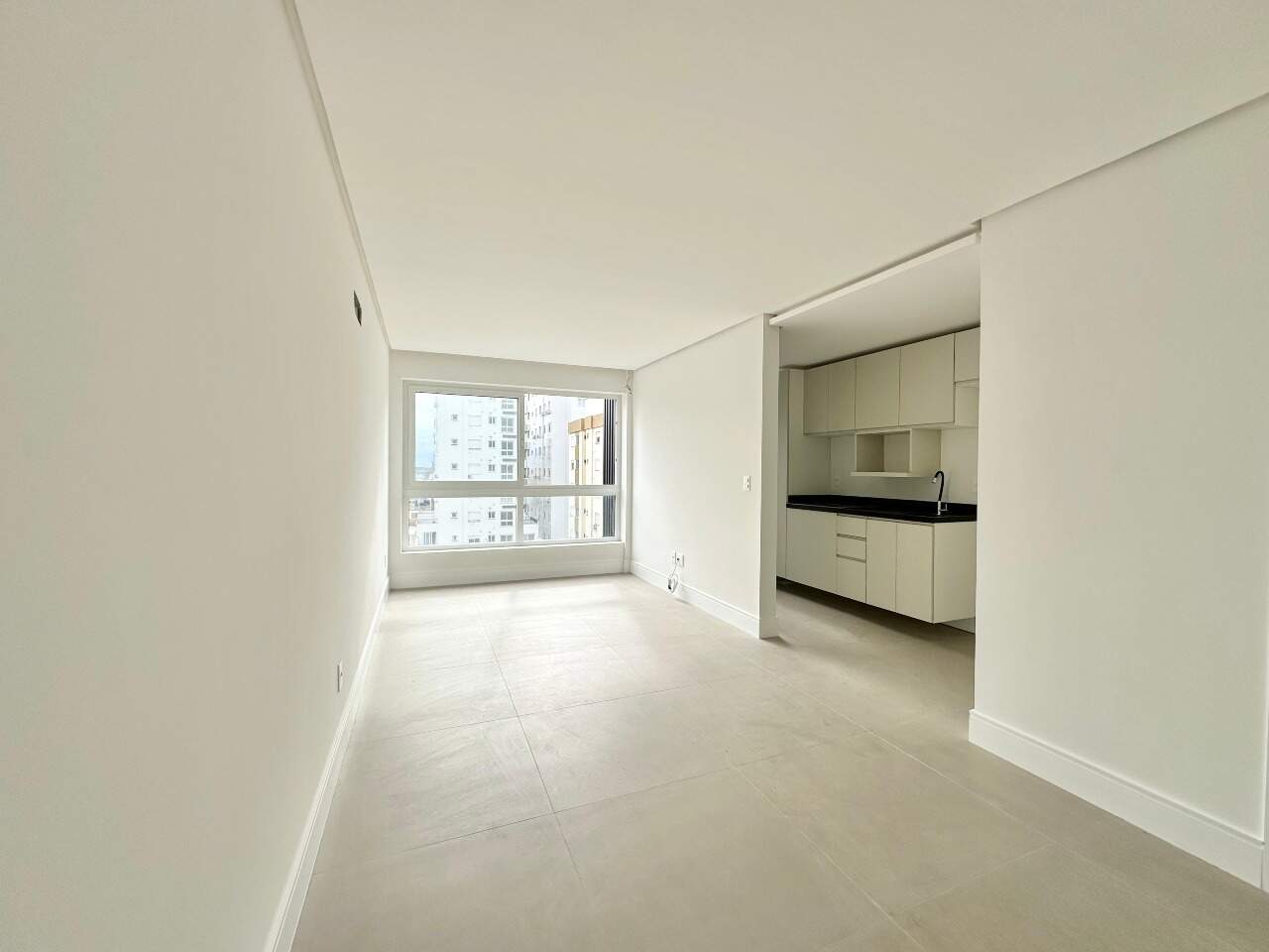 Apartamento à venda no Zona Nova: 