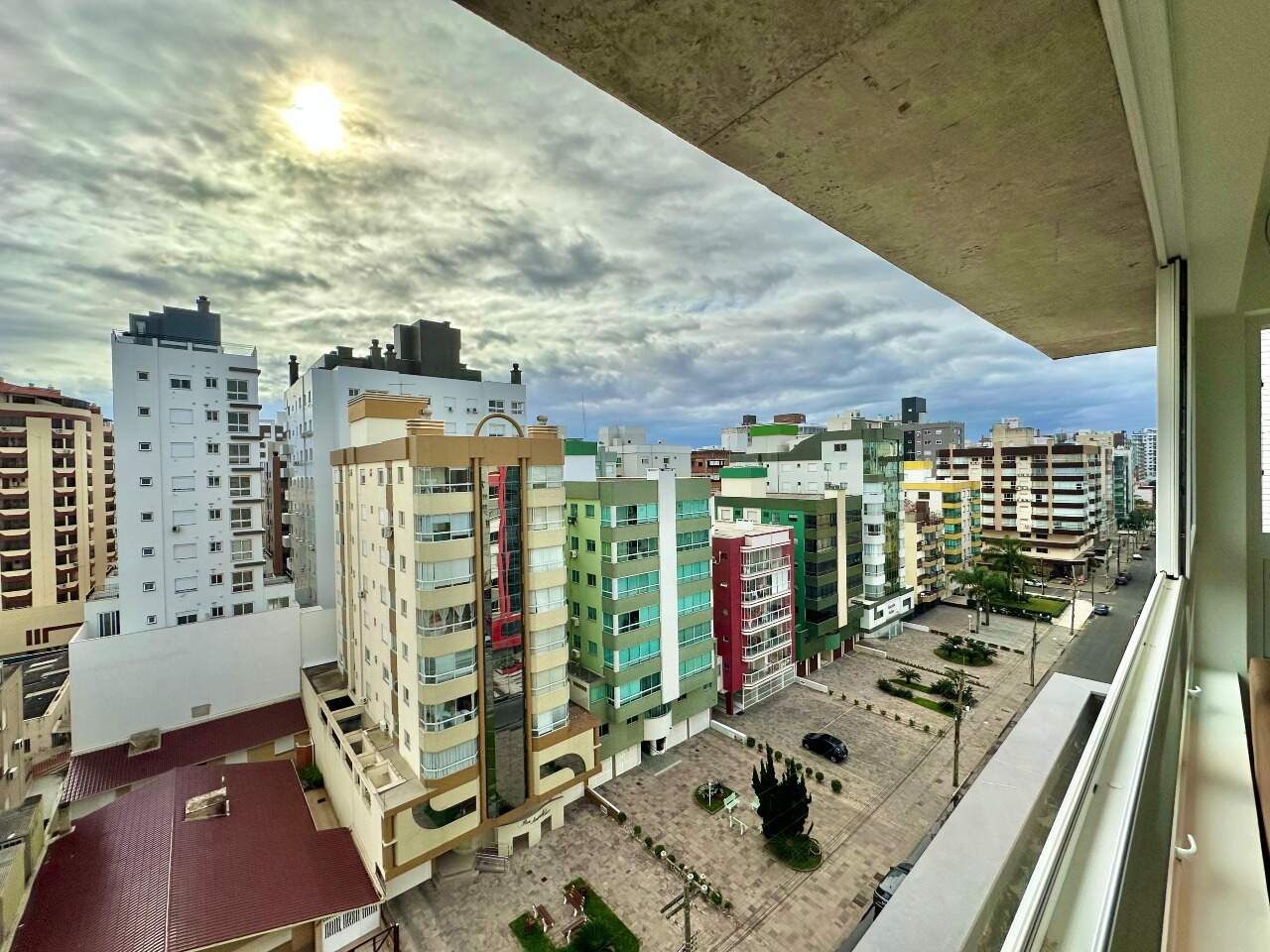 Apartamento à venda no Zona Nova: 