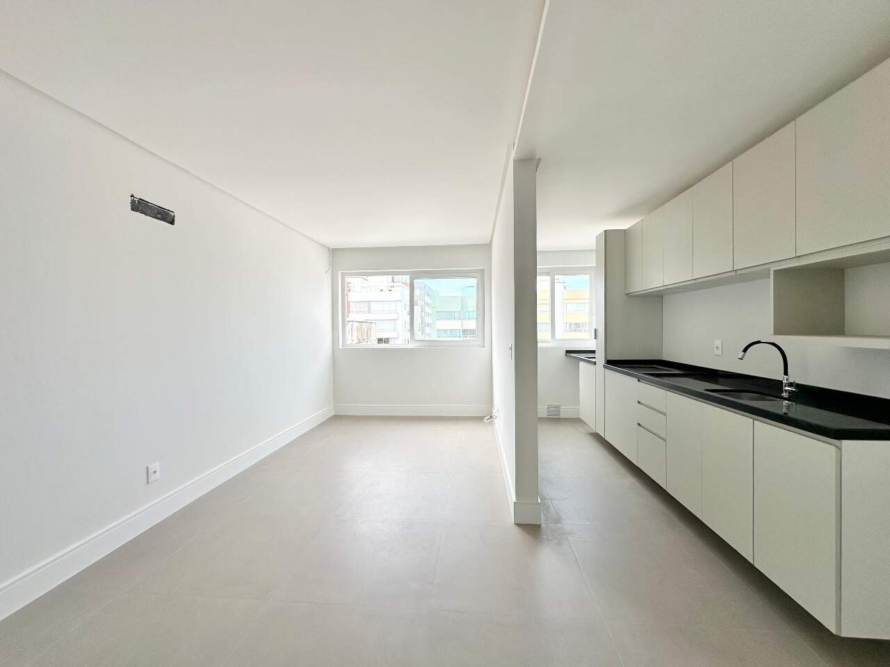 Apartamento à venda no Zona Nova: 