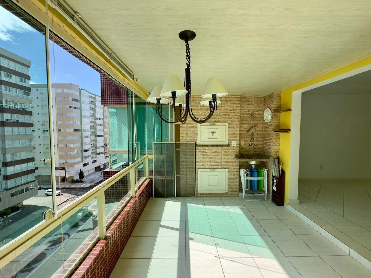 Apartamento à venda no Zona Nova: 