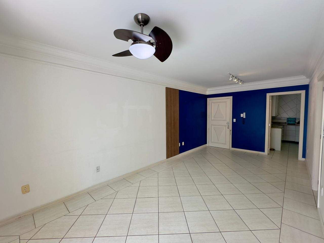 Apartamento à venda no Zona Nova: 
