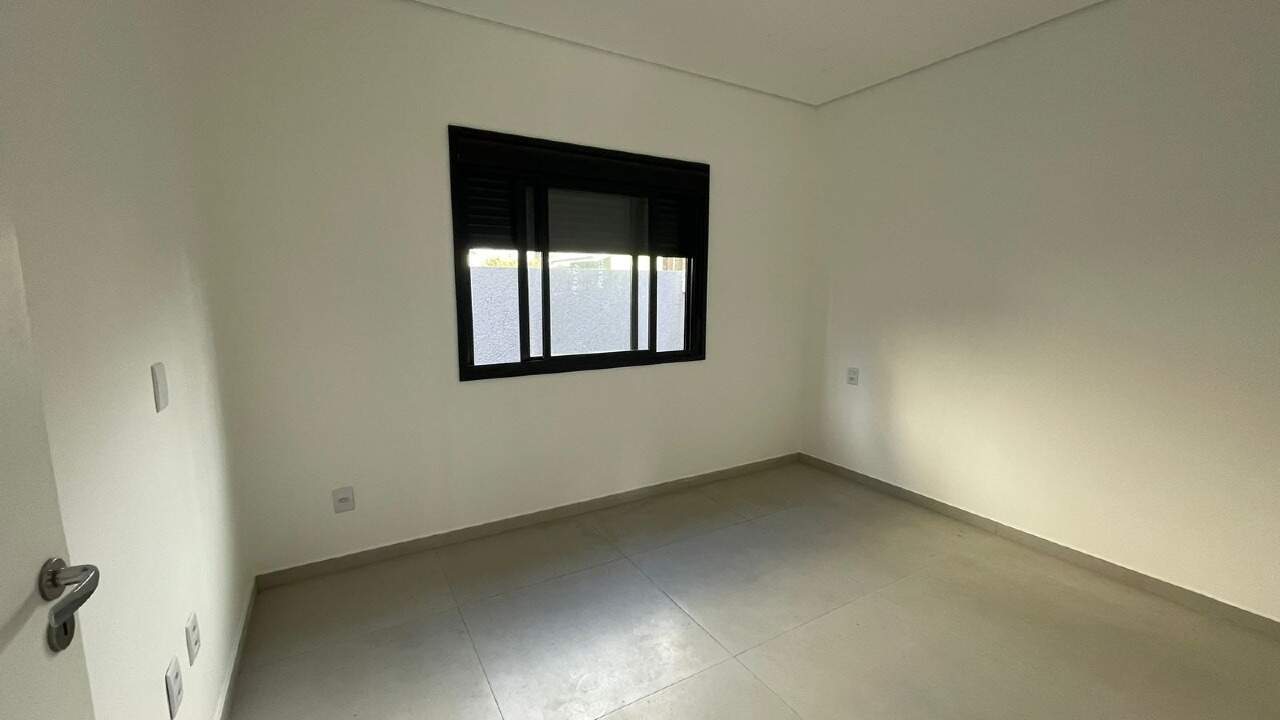 Casa à venda no Jardim Beira Mar: 
