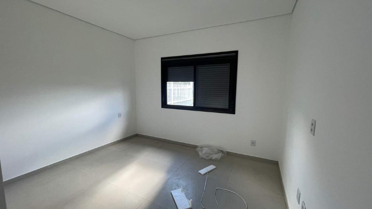 Casa à venda no Jardim Beira Mar: 