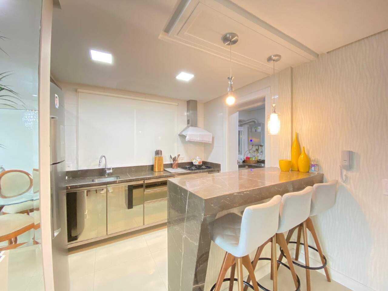 Apartamento à venda no Zona Nova: 