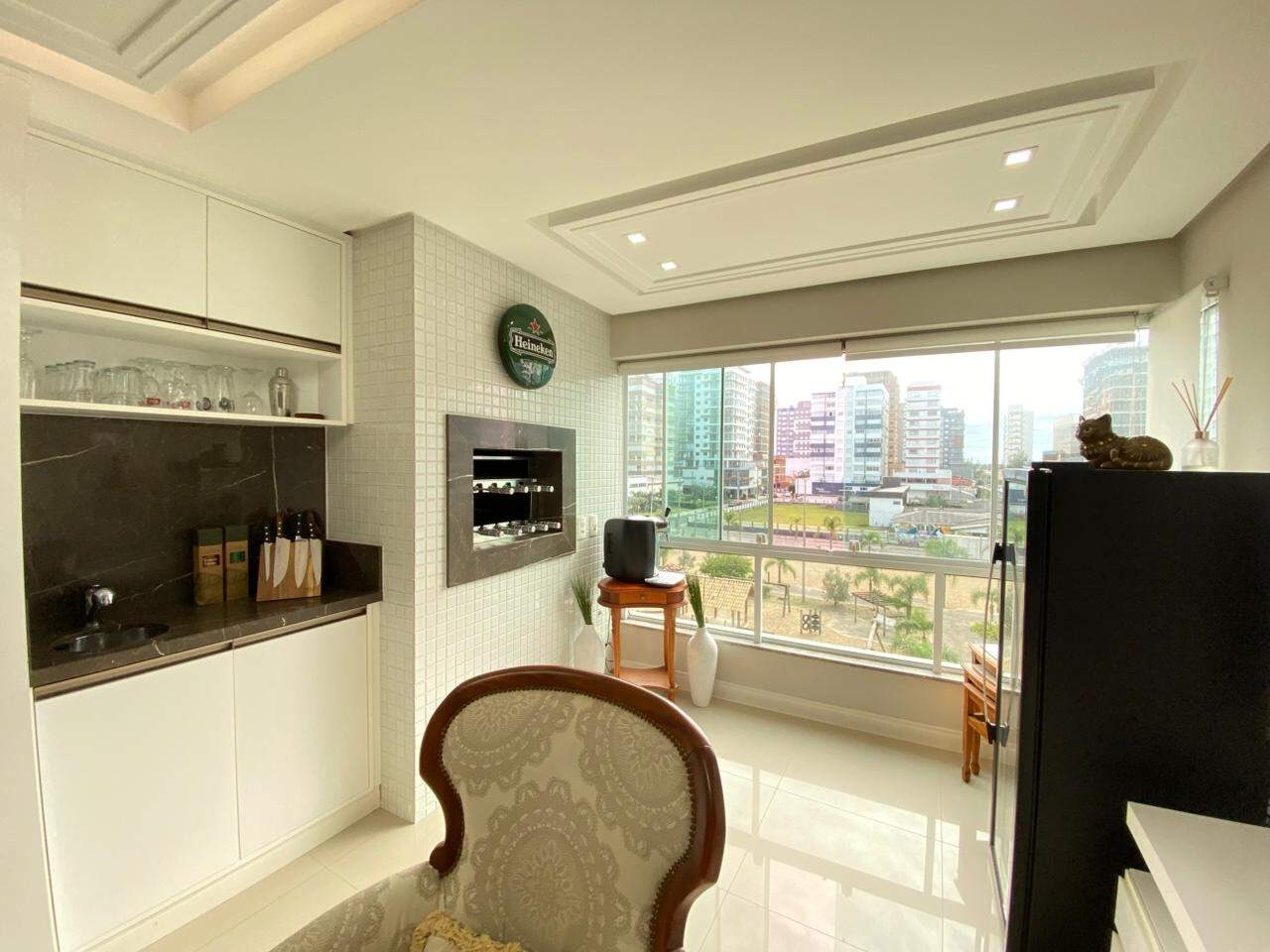 Apartamento à venda no Zona Nova: 