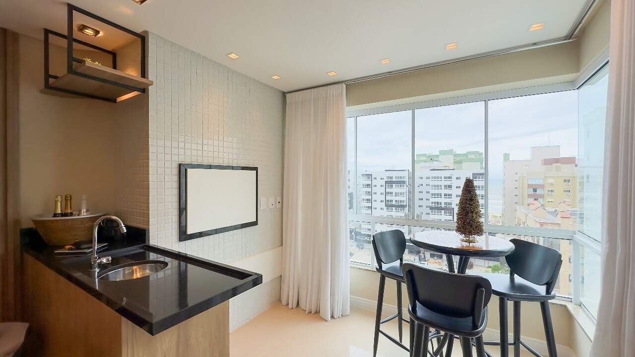 Apartamento à venda no Zona Nova: 