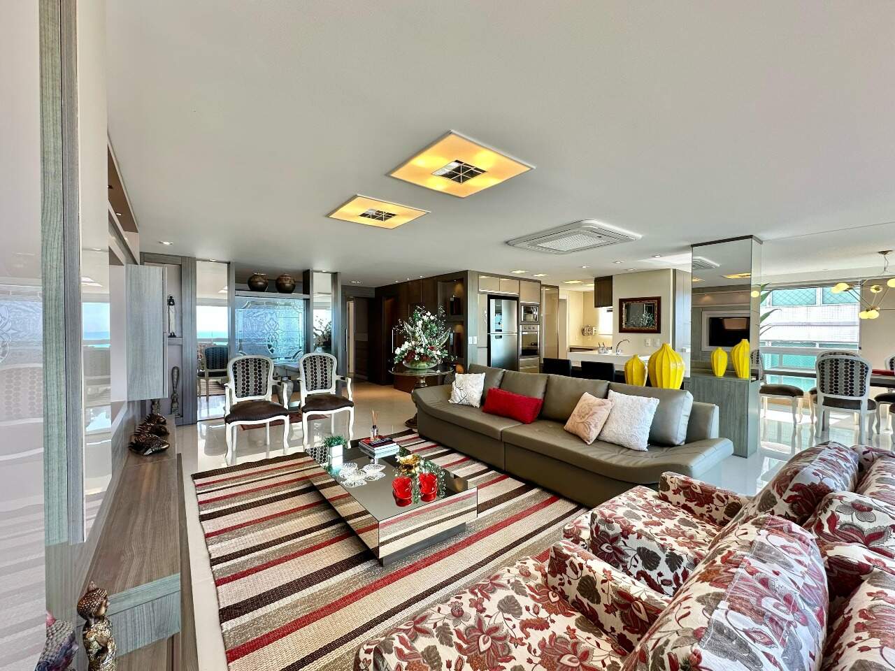 Apartamento à venda no Navegantes: 
