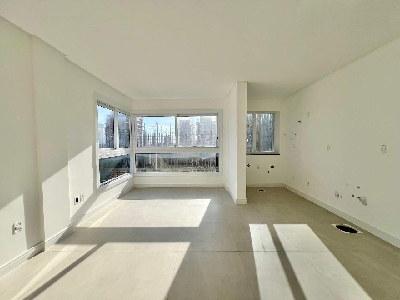Apartamento à venda no Zona Nova: 