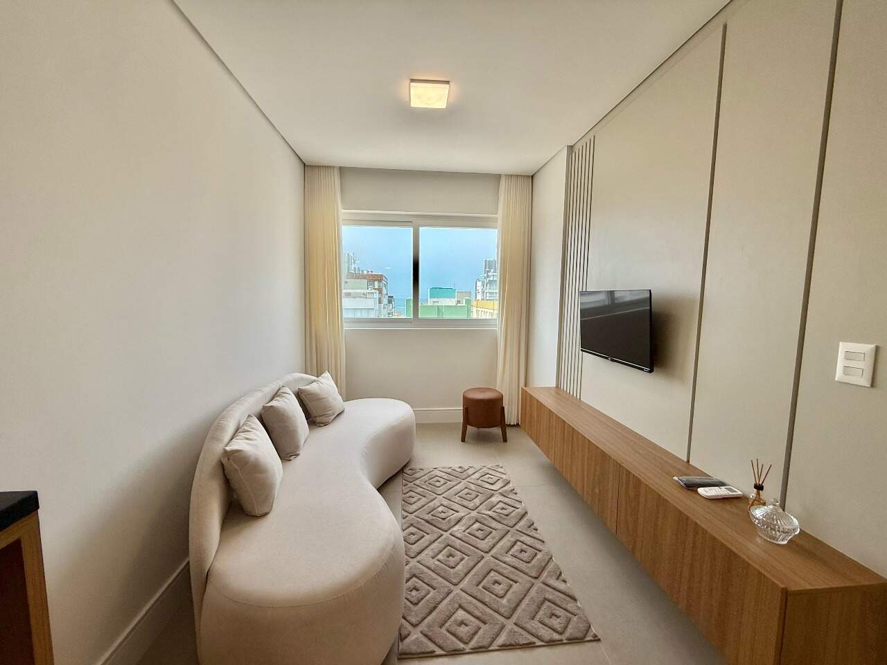 Apartamento à venda no Zona Nova: 