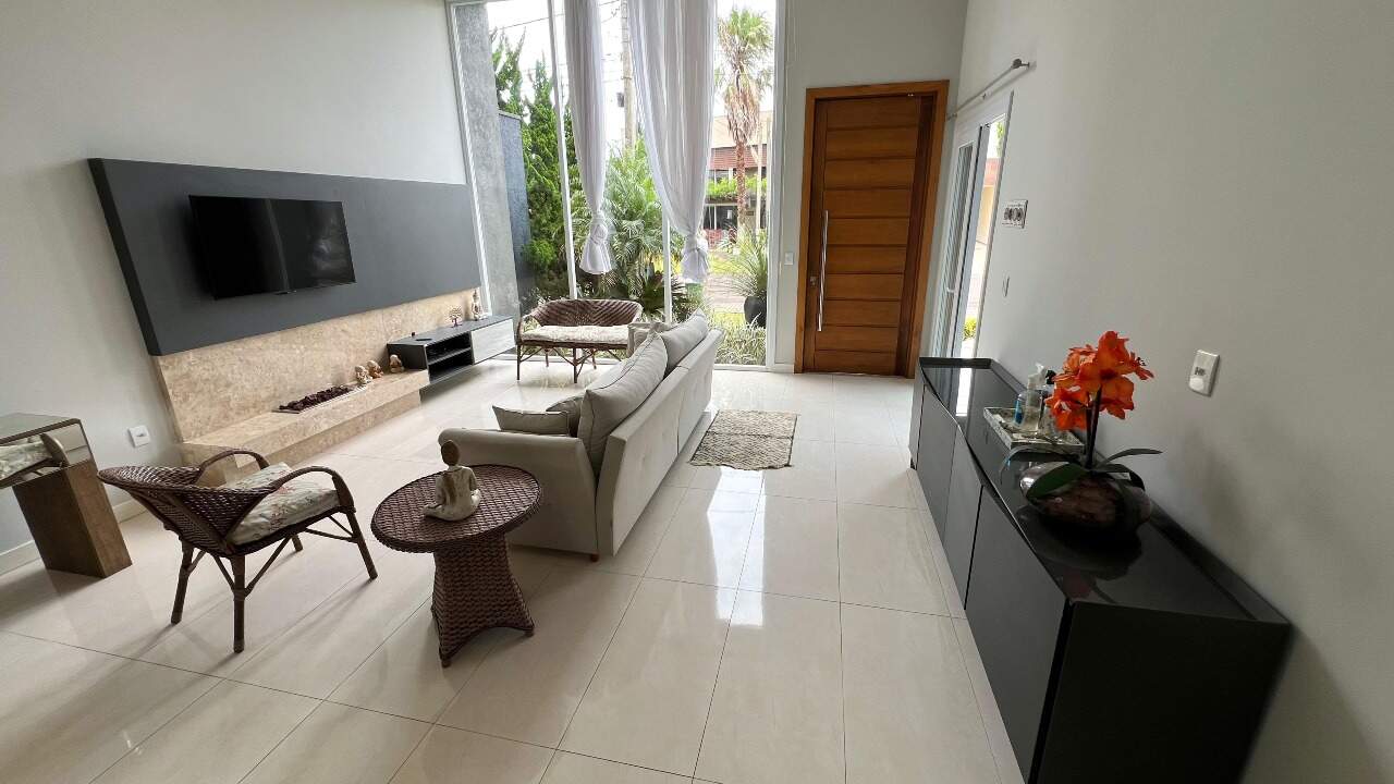 Casa em Condomínio à venda no Condomínio Las Palmas: 