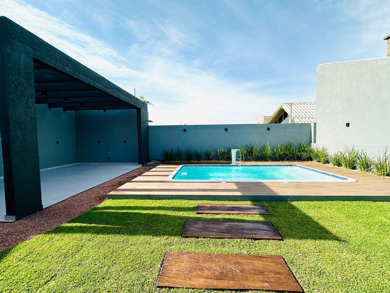 Casa à venda no Rainha do Mar: 