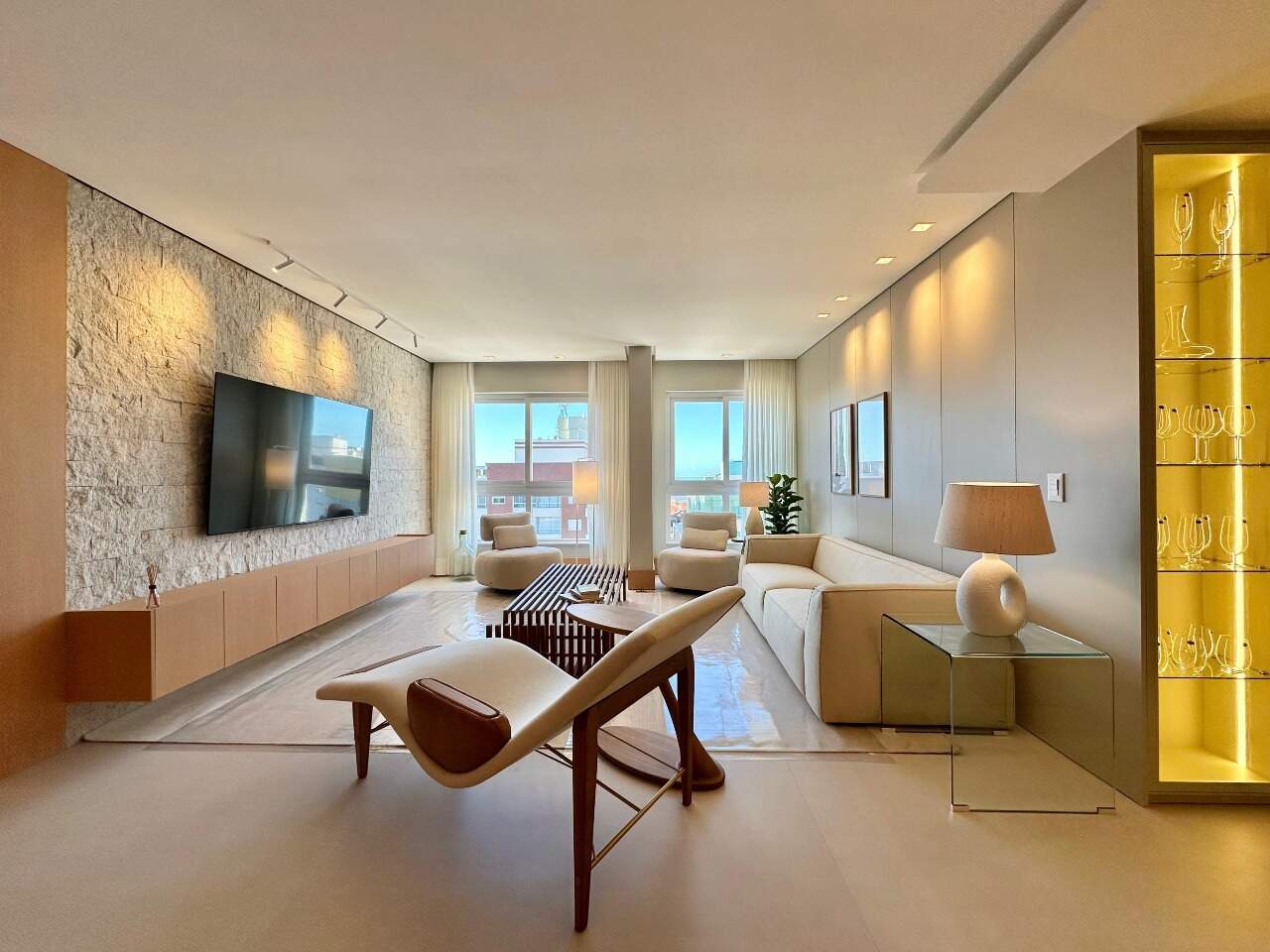 Apartamento à venda no Zona Nova: 