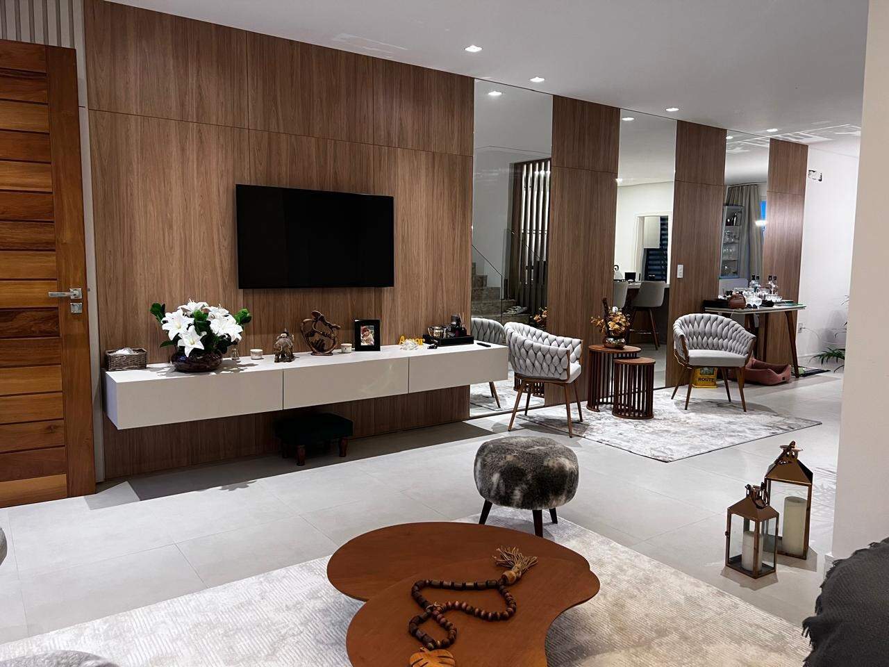 Casa em Condomínio à venda no Condomínio Murano: 